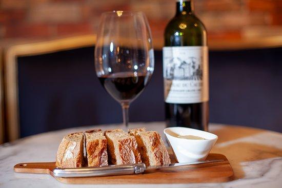 Monsieur Bistro Cafe